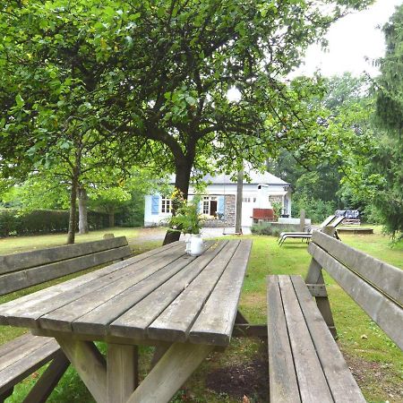 Furnished Bungalow In Monceau En Ardenne With Garden Barbecue Oizy Buitenkant foto