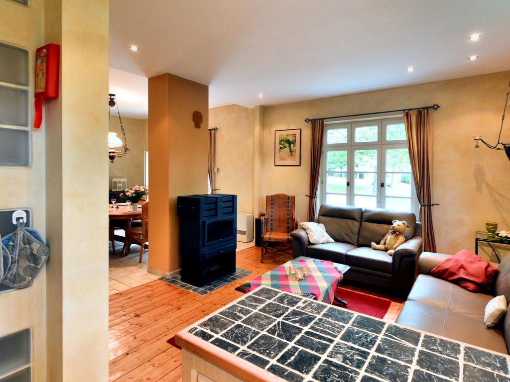 Furnished Bungalow In Monceau En Ardenne With Garden Barbecue Oizy Buitenkant foto